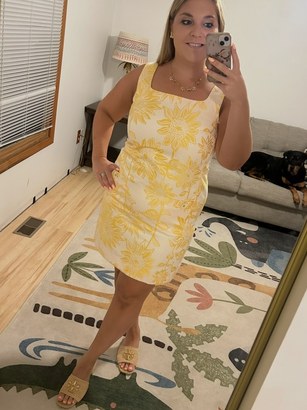 💛🌻 worn 2x Lilly Pulitzer sunflower dress